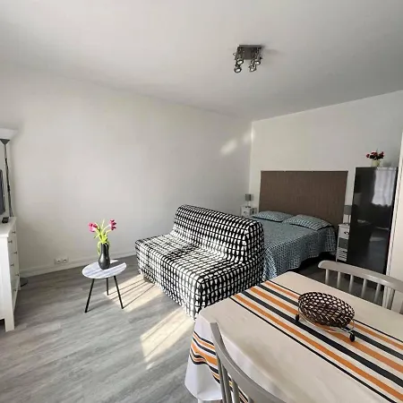 Appartement Cambo-les-bains, 1 Pièce, 2 Personnes - Fr-1-495-50 *